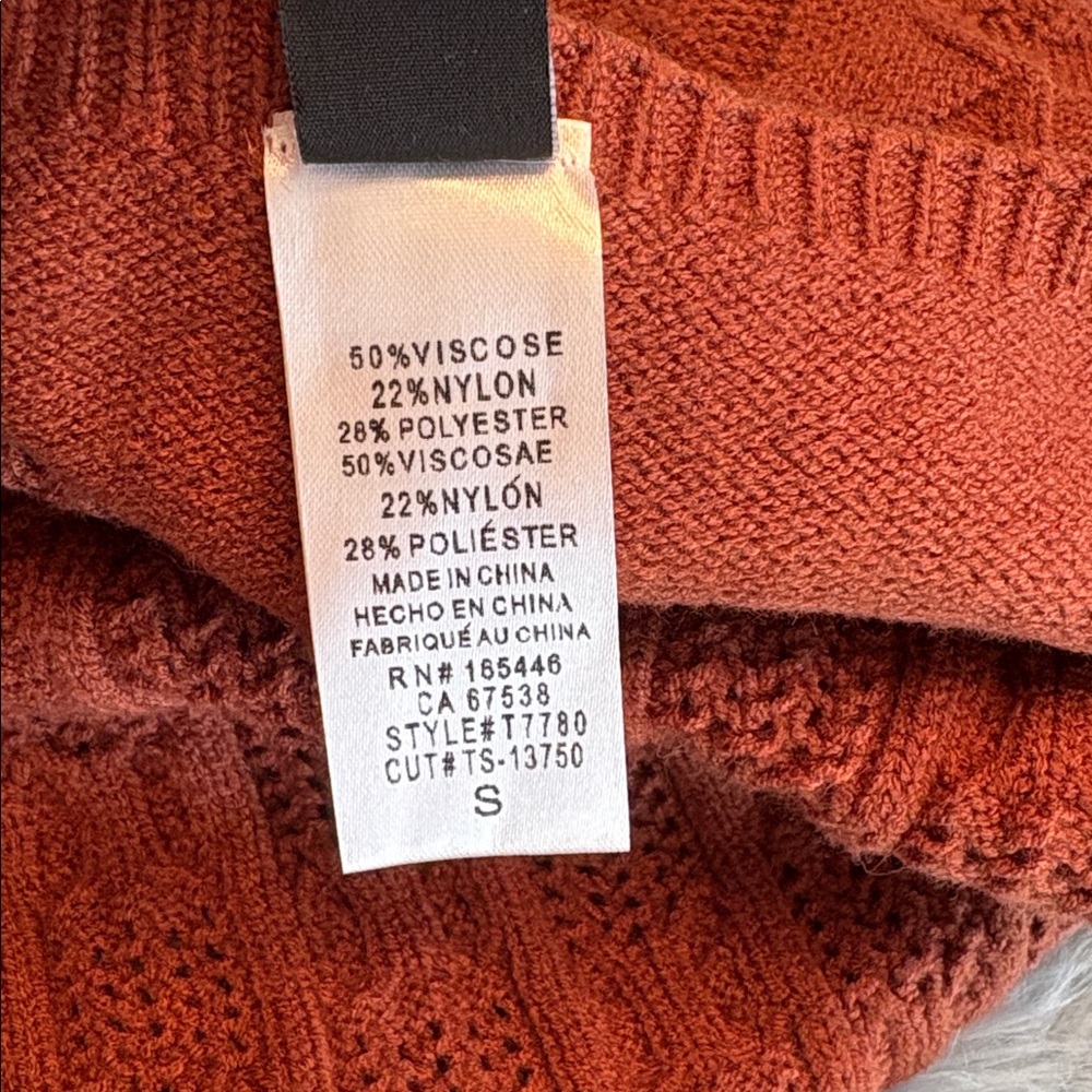 Windsor Terracotta Knit Crochet Halter Tank sz S - Picture 7 of 7
